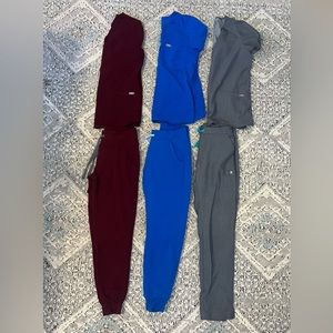 Womens FIGS scrubs size XS petite